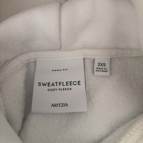 Aritzia Mega Fit Sweatfleece Cozy Fleece Mega Raglan Hoodie XXS White - Picture 2 of 6